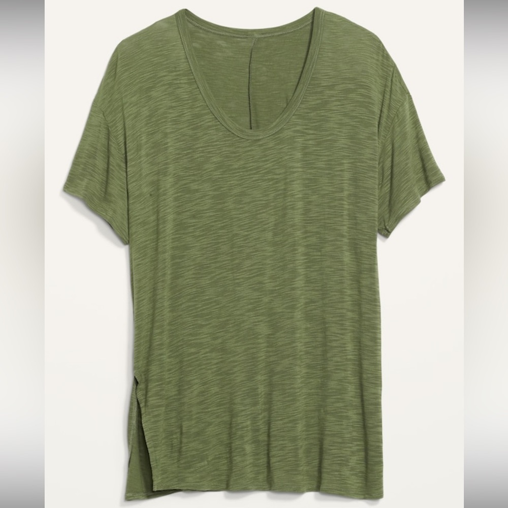 Old Navy Oversized Luxe Voop-Neck Tunic T-Shirt for W in norfolk pine, size s